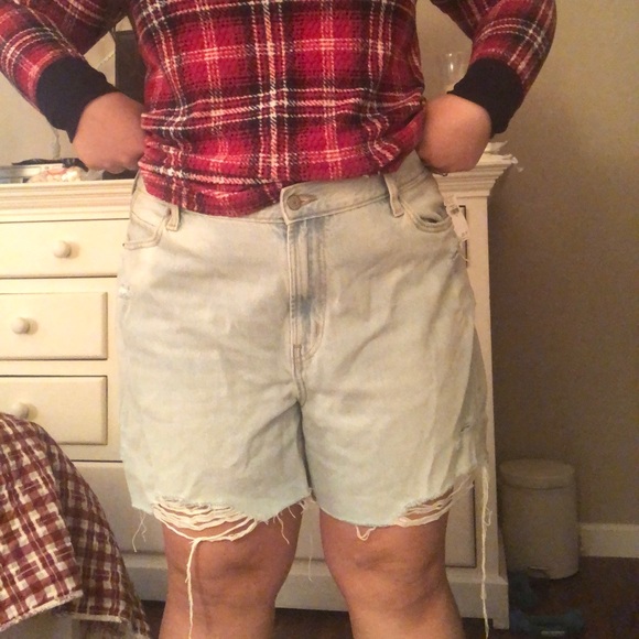Old Navy Pants - Old Navy Light Blue Distressed Jean Shorts